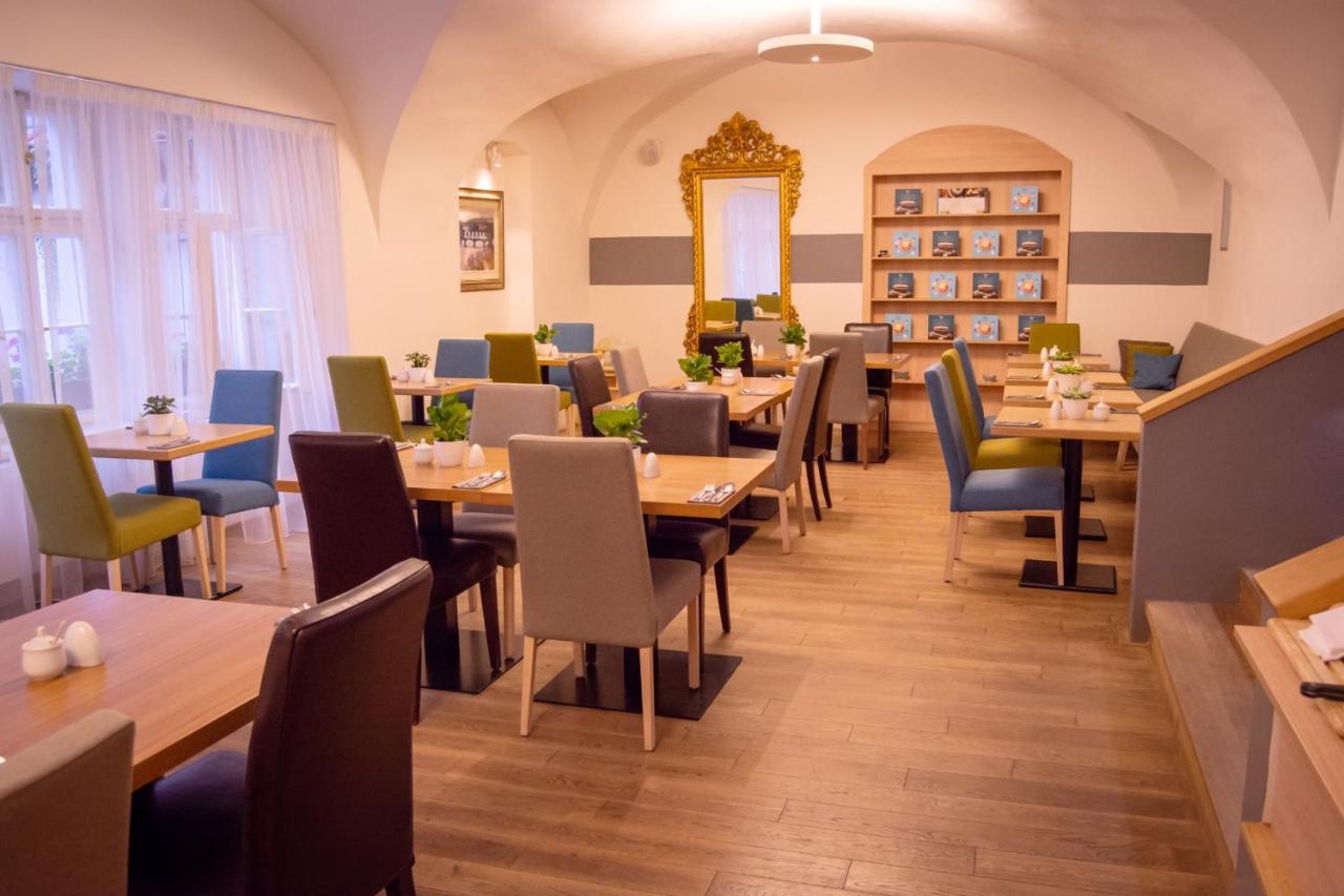 Hotel Golden Key Castle Prag